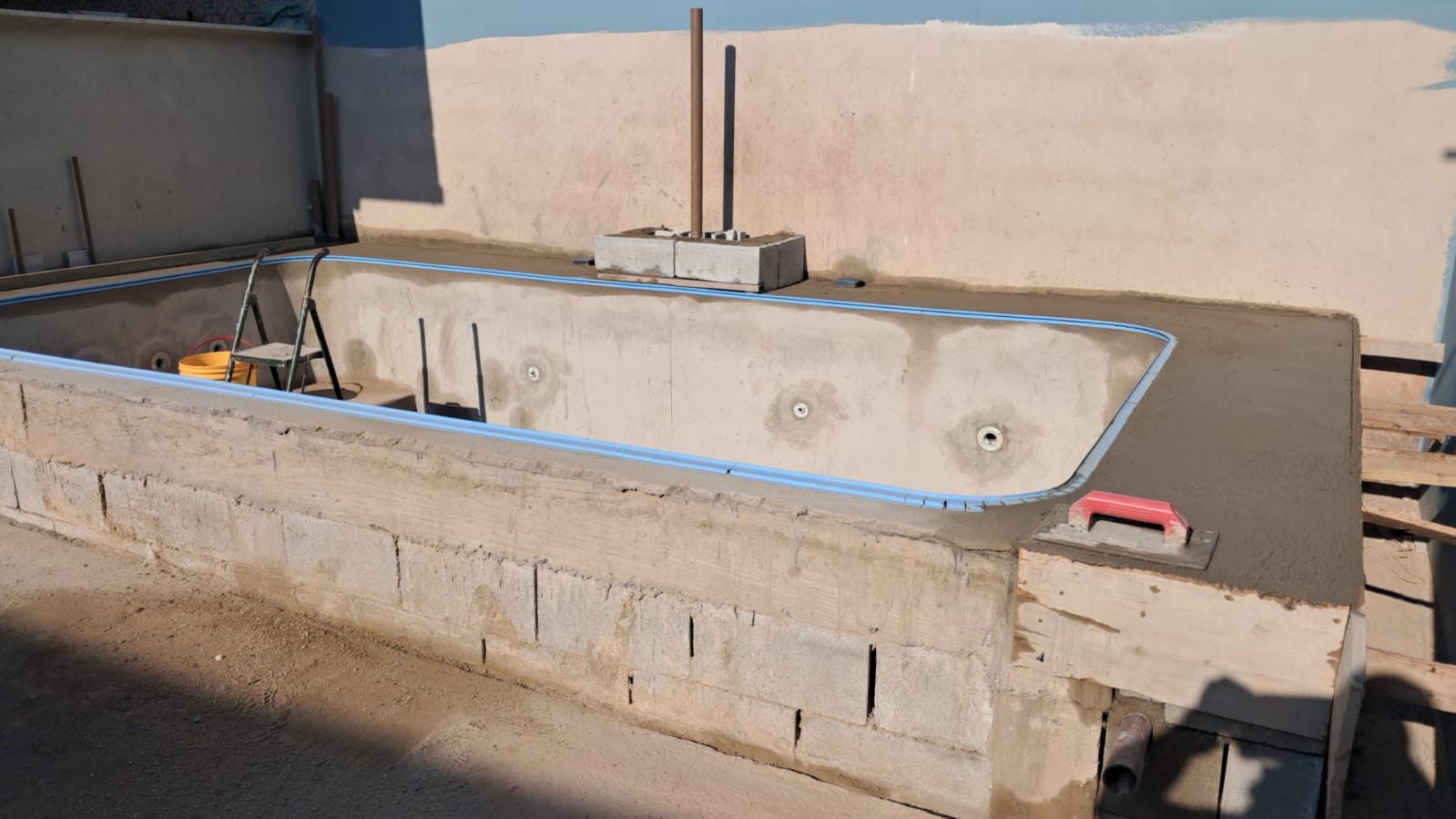 WhatsApp Image 2025-10-08 at 17.09.15 (1)